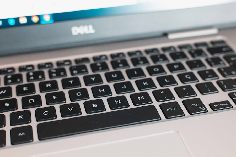 From Novice to Expert: The Impact of User Education in Crypto